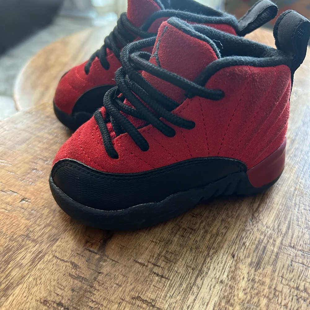 Jordan 12 Retro TD Reverse Flu Game - Picture 3 of 4